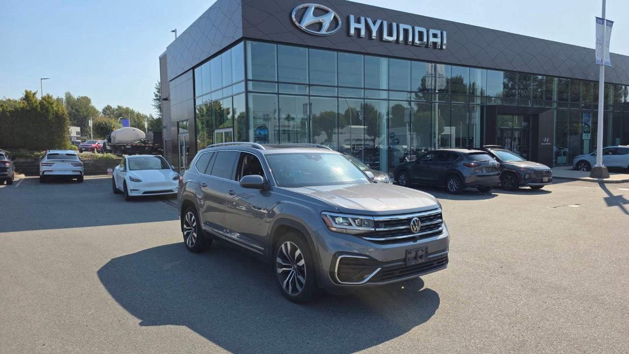 <p>All Abbotsford Hyundai pre-owned vehicles come complete with the remaining Manufacturers Warranty plus a vehicle safety report and a CarFax history report. Abbotsford Hyundai is a BBB accredited pre-owned car dealership, serving the Fraser Valley and our friends in Surrey, Langley and surrounding Lower Mainland areas. We are your Friendly Fraser Valley car dealer. We are located at 30250 Automall Drive in Abbotsford. Call or email us to schedule a test drive.</p><p>*All sales are subject to taxes/levies, a $799 documentation fee, and $119 fuel surcharge. Hyundai Certified Pre-Owned (CPO) vehicles may also be subject to a Hyundai CPO certification fee of up to $1,299. This fee does not apply to non-Hyundai vehicles. Please refer to our website for the most up-to-date information.</p> <p><em>Every reasonable effort is made to ensure the accuracy of the information listed above. Vehicle pricing, incentives, options (including standard equipment), and technical specifications listed may not match the exact vehicle displayed. Please confirm the accuracy of this information with a sales representative.</em></p>