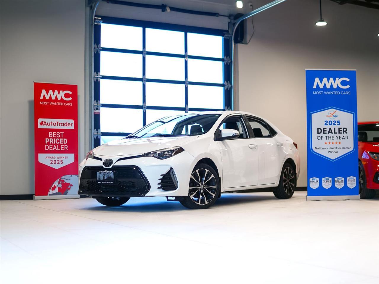 2018 Toyota Corolla XSE | NO ACCIDENTS | LEATHER | SUNROOF Photo