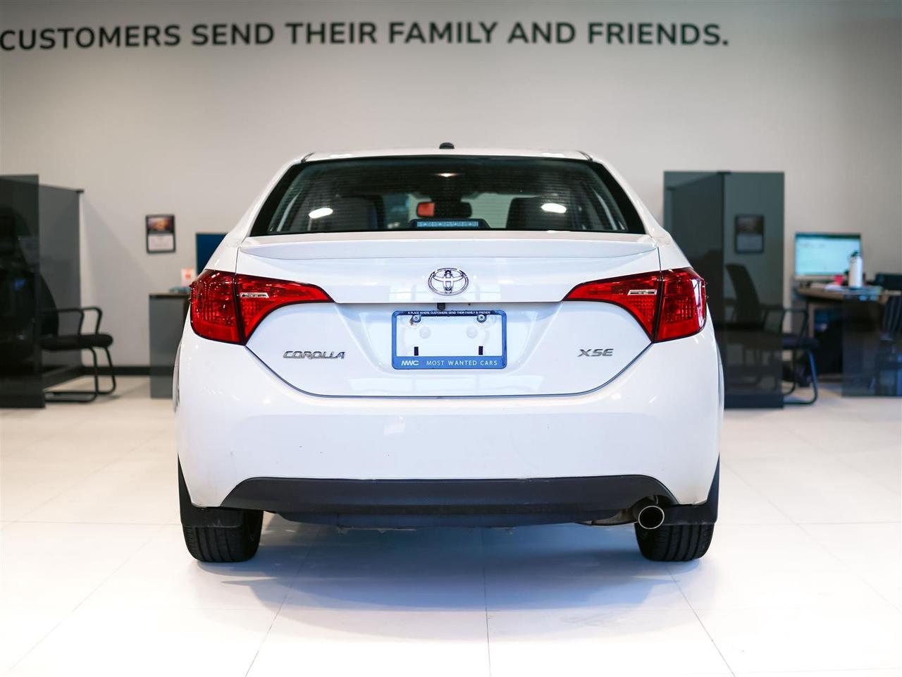 2018 Toyota Corolla XSE | NO ACCIDENTS | LEATHER | SUNROOF Photo