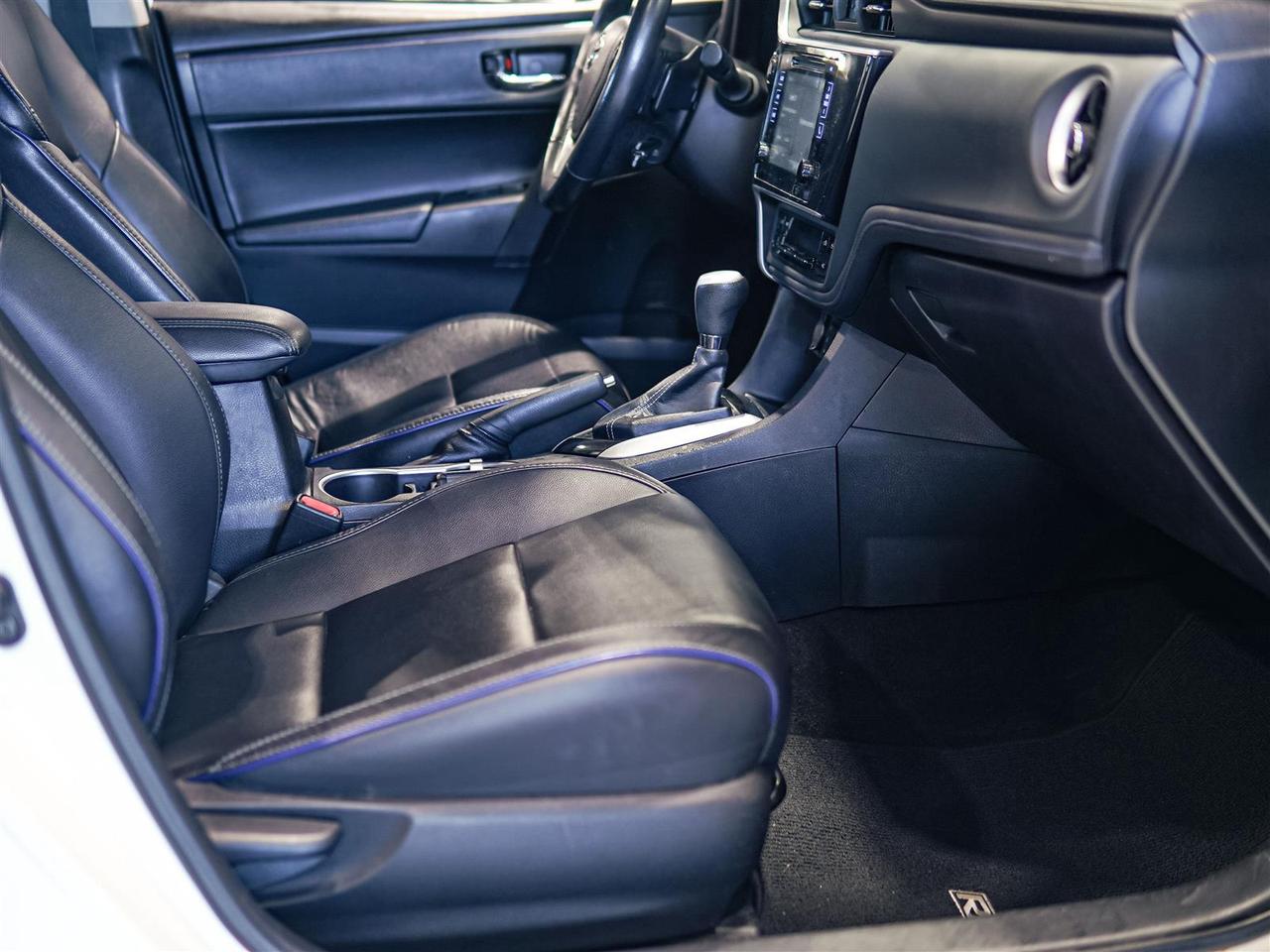 2018 Toyota Corolla XSE | NO ACCIDENTS | LEATHER | SUNROOF Photo