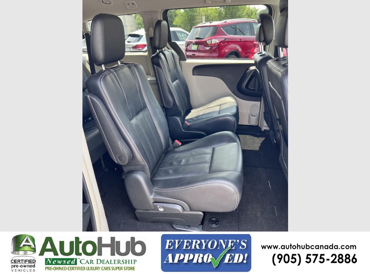 2017 Dodge Grand Caravan CREW PLUS-NAV-POWER SLIDING DOORS/TAILGATE-BACKUP CAMERA Photo