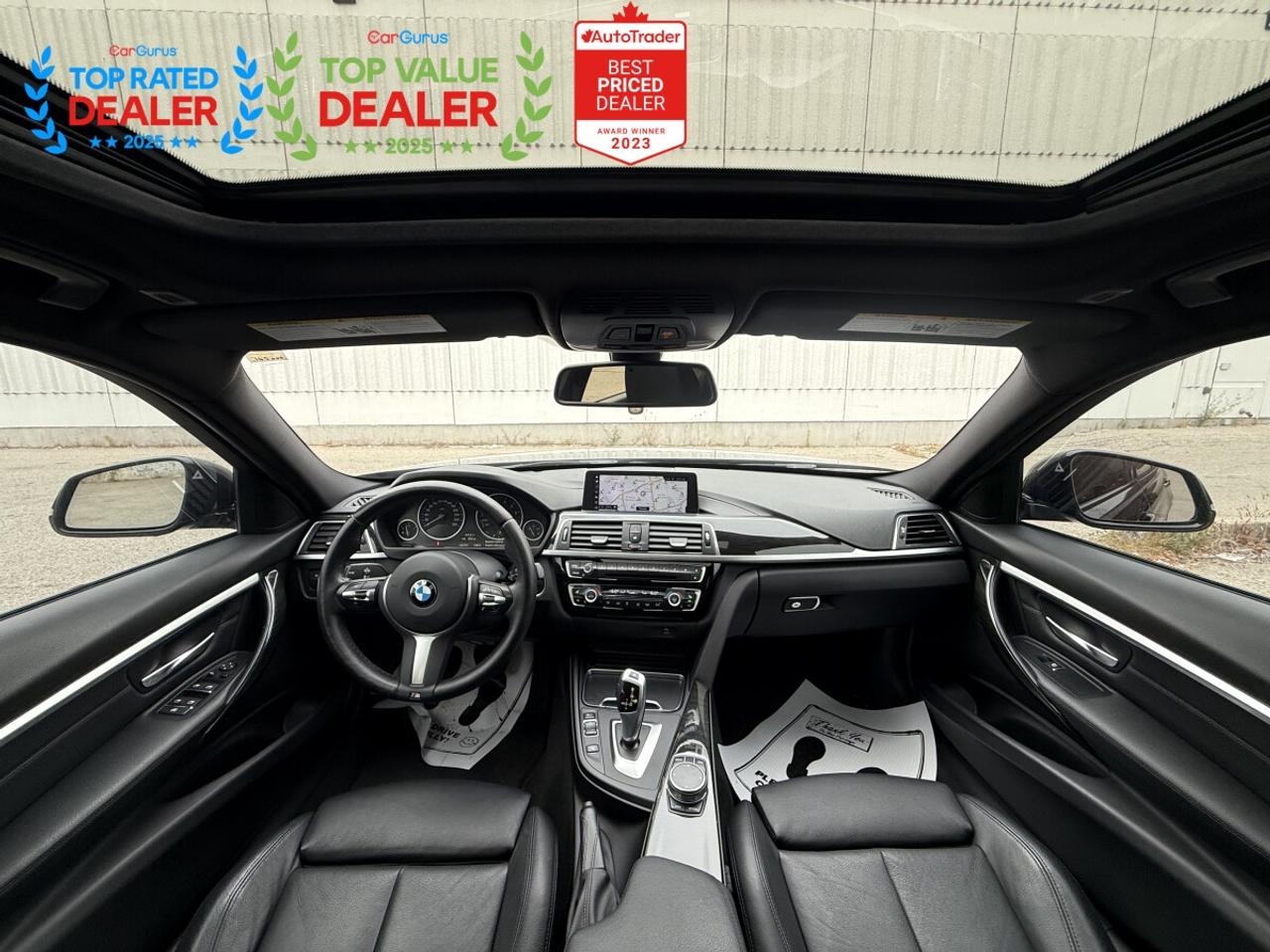 2018 BMW 3 Series //M PKG | SUNROOF | CARPLAY | LOADED Photo5