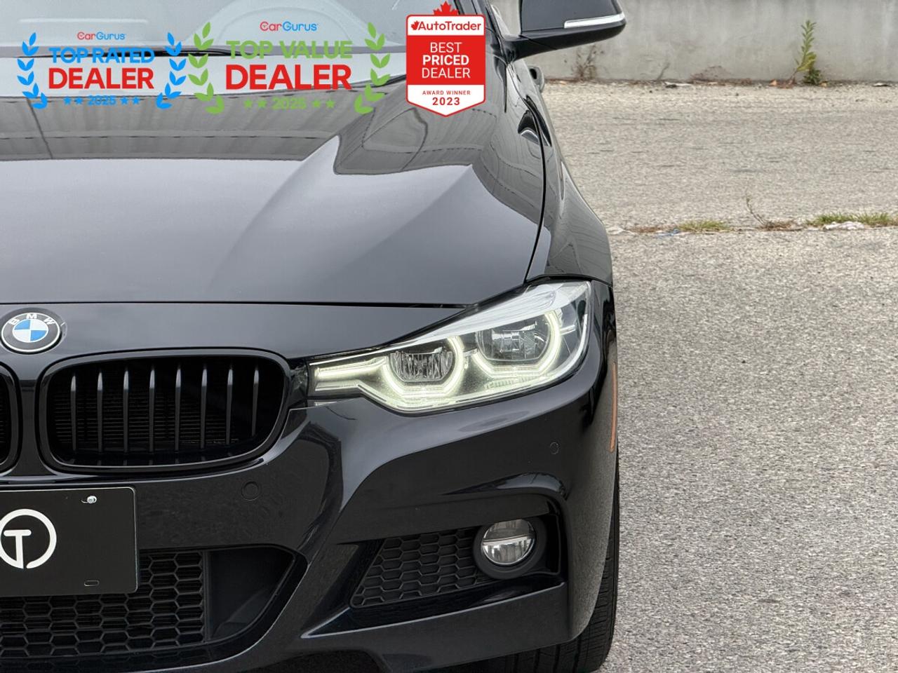 2018 BMW 3 Series //M PKG | SUNROOF | CARPLAY | LOADED Photo
