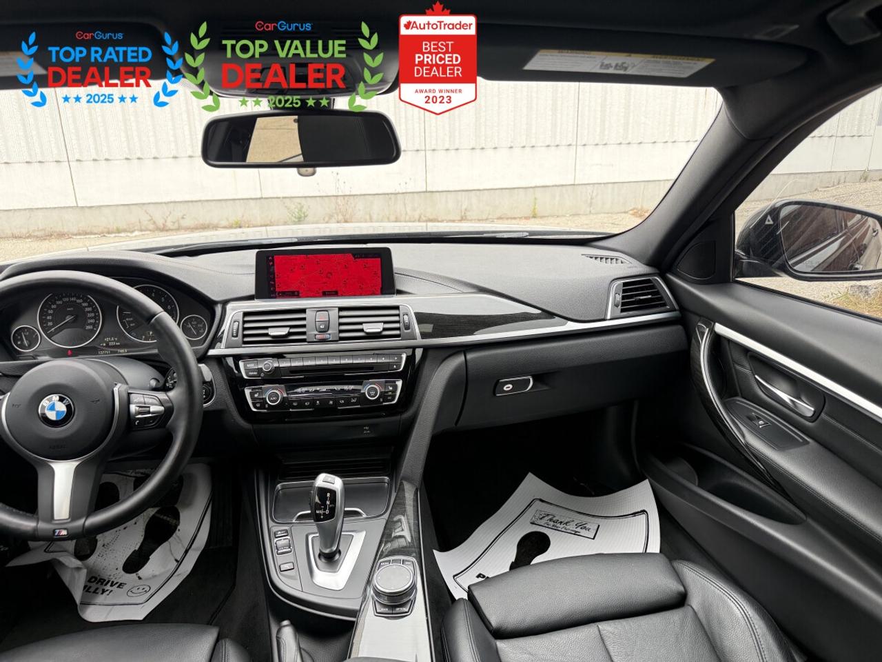 2018 BMW 3 Series //M PKG | SUNROOF | CARPLAY | LOADED Photo
