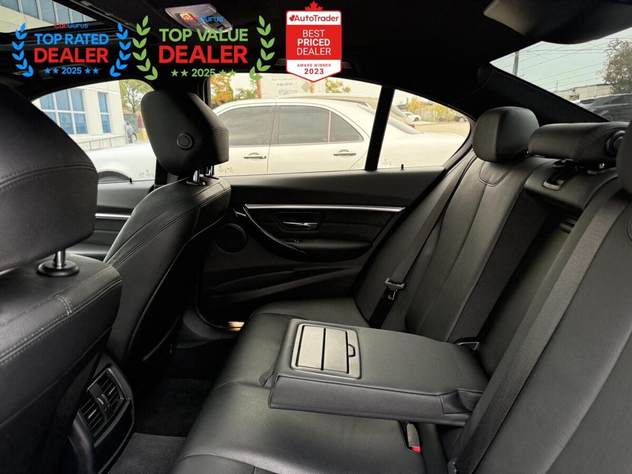 2018 BMW 3 Series //M PKG | SUNROOF | CARPLAY | LOADED Photo