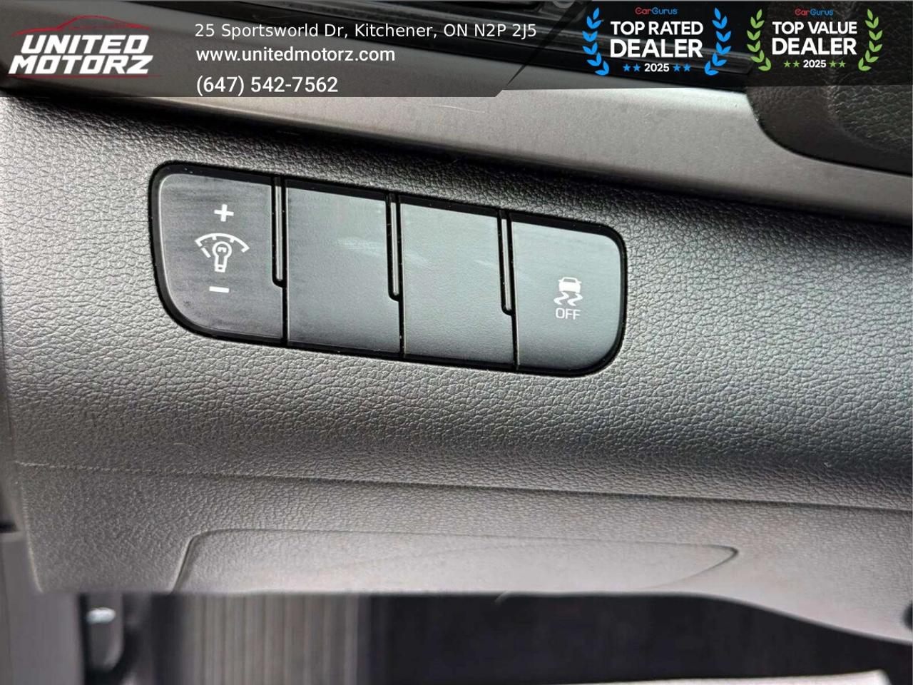 2017 Hyundai Elantra LE 4dr Sdn AUTO FWD 2.0L~SAFETY CERTIFIED~ Photo