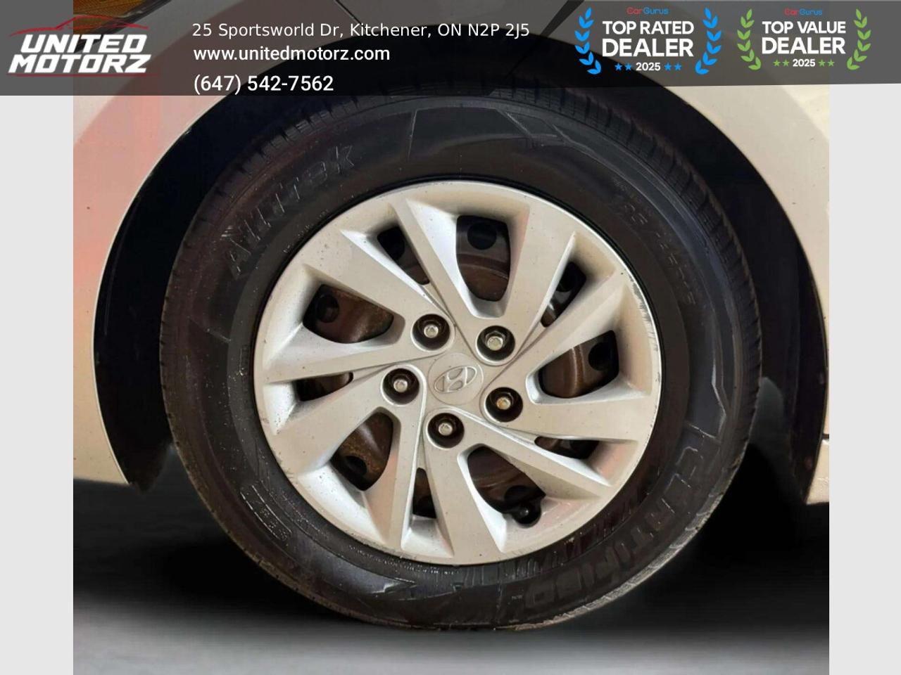 2017 Hyundai Elantra LE 4dr Sdn AUTO FWD 2.0L~SAFETY CERTIFIED~ Photo