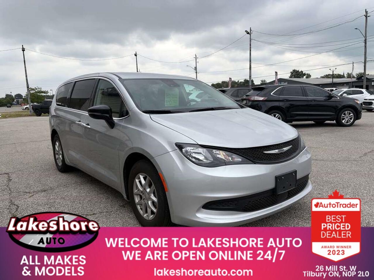 2024 Dodge Grand Caravan SXT Photo