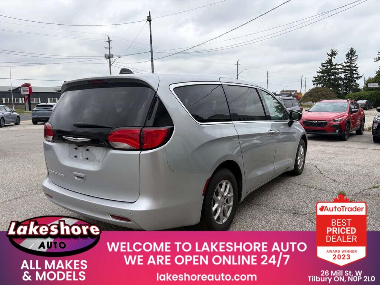 2024 Dodge Grand Caravan SXT Photo