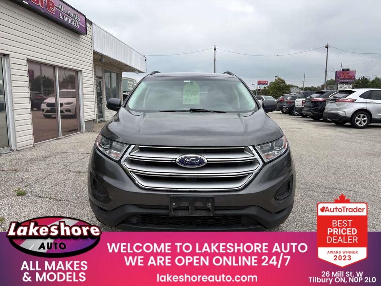 2018 Ford Edge SE Photo