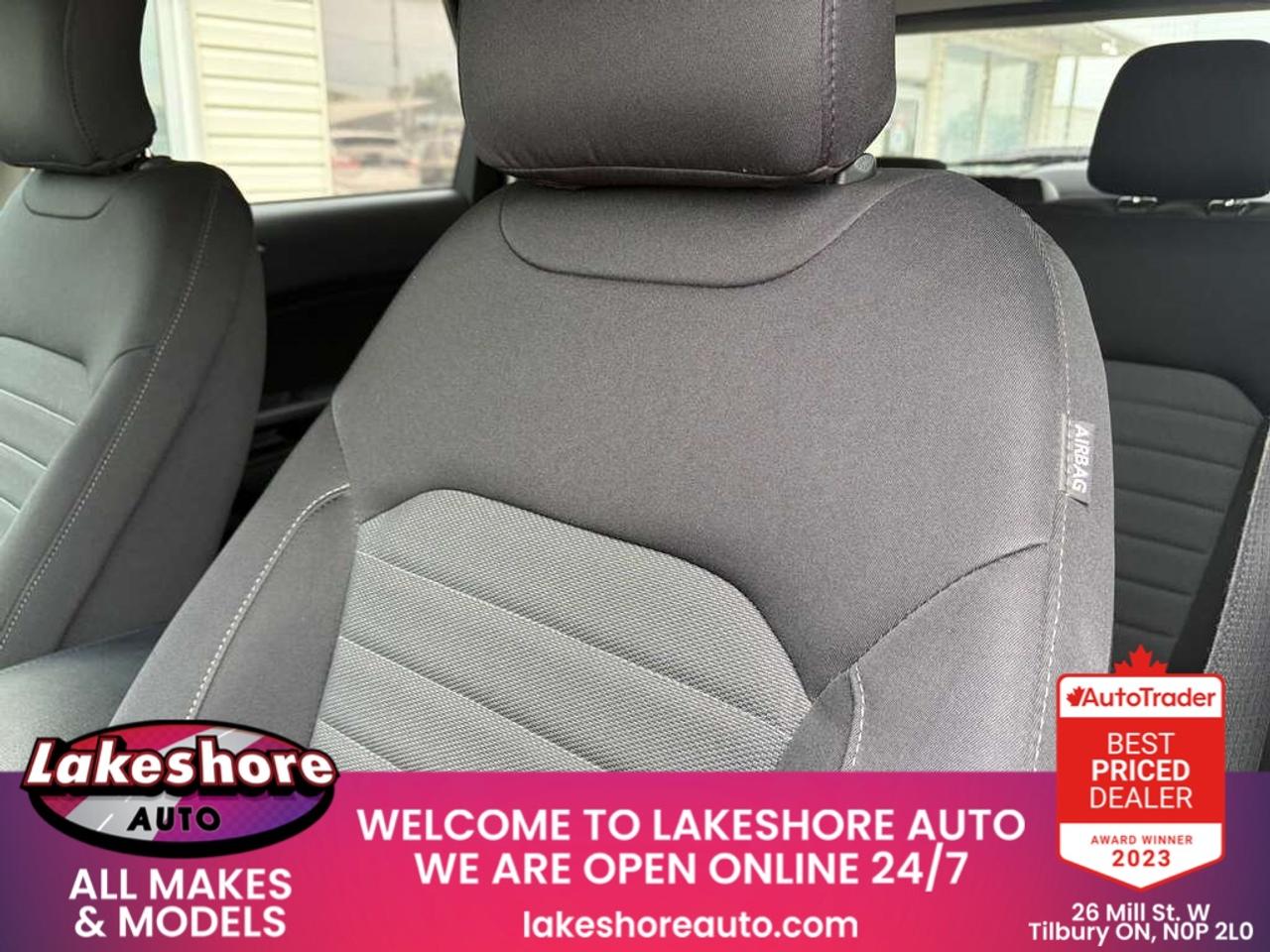 2018 Ford Edge SE Photo