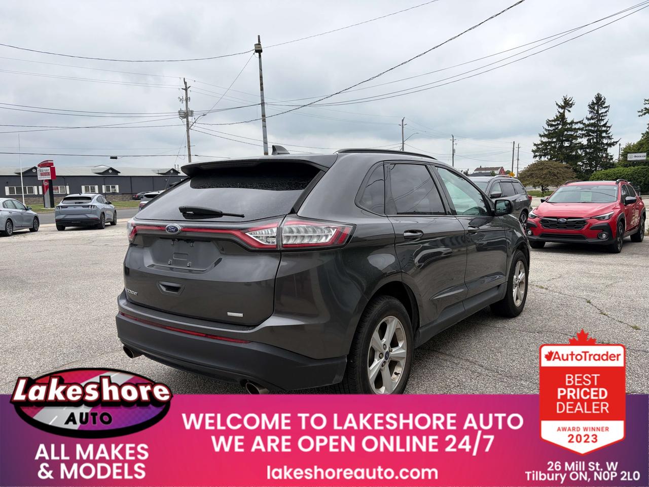 2018 Ford Edge SE Photo