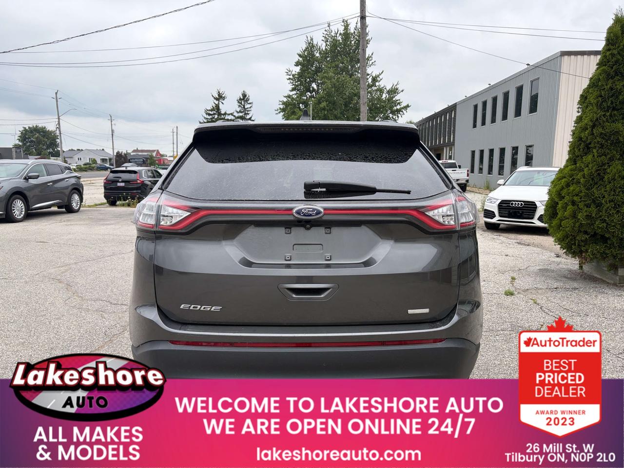 2018 Ford Edge SE Photo