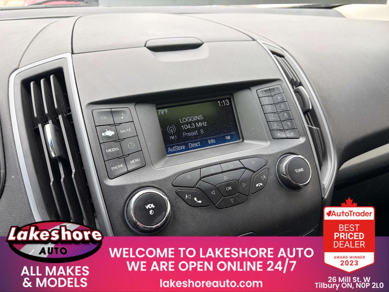 2018 Ford Edge SE Photo