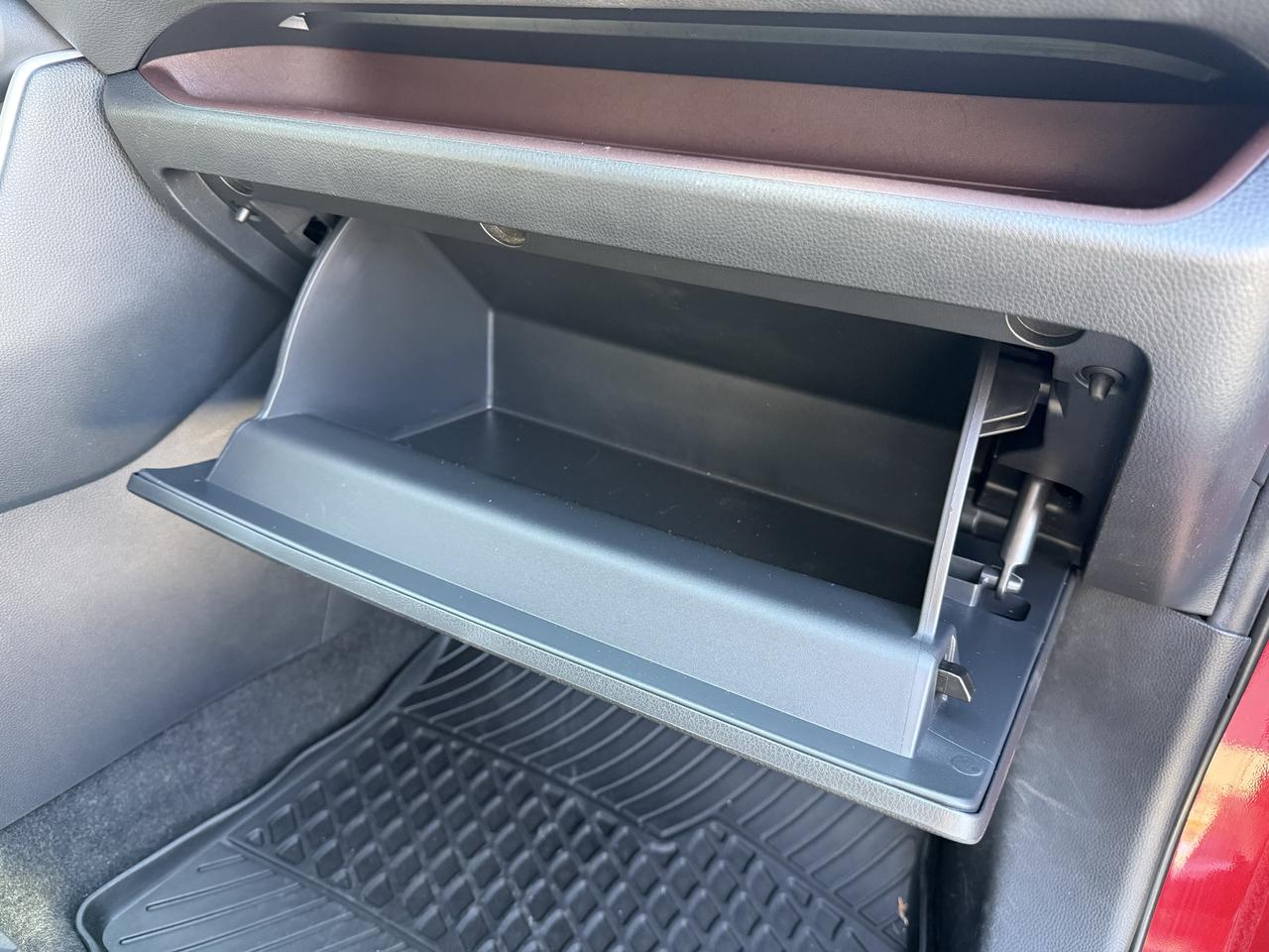 2020 Toyota RAV4 LIMITED  Photo