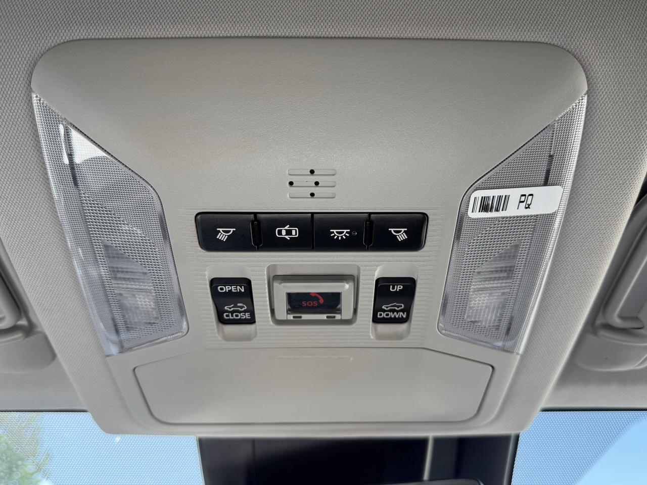 2020 Toyota RAV4 LIMITED  Photo