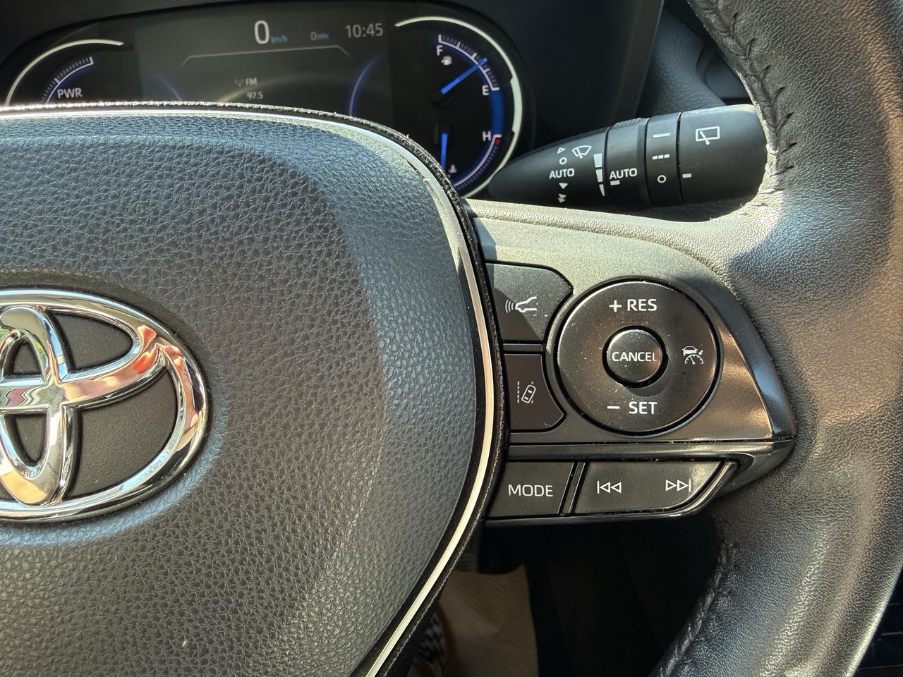 2020 Toyota RAV4 LIMITED  Photo