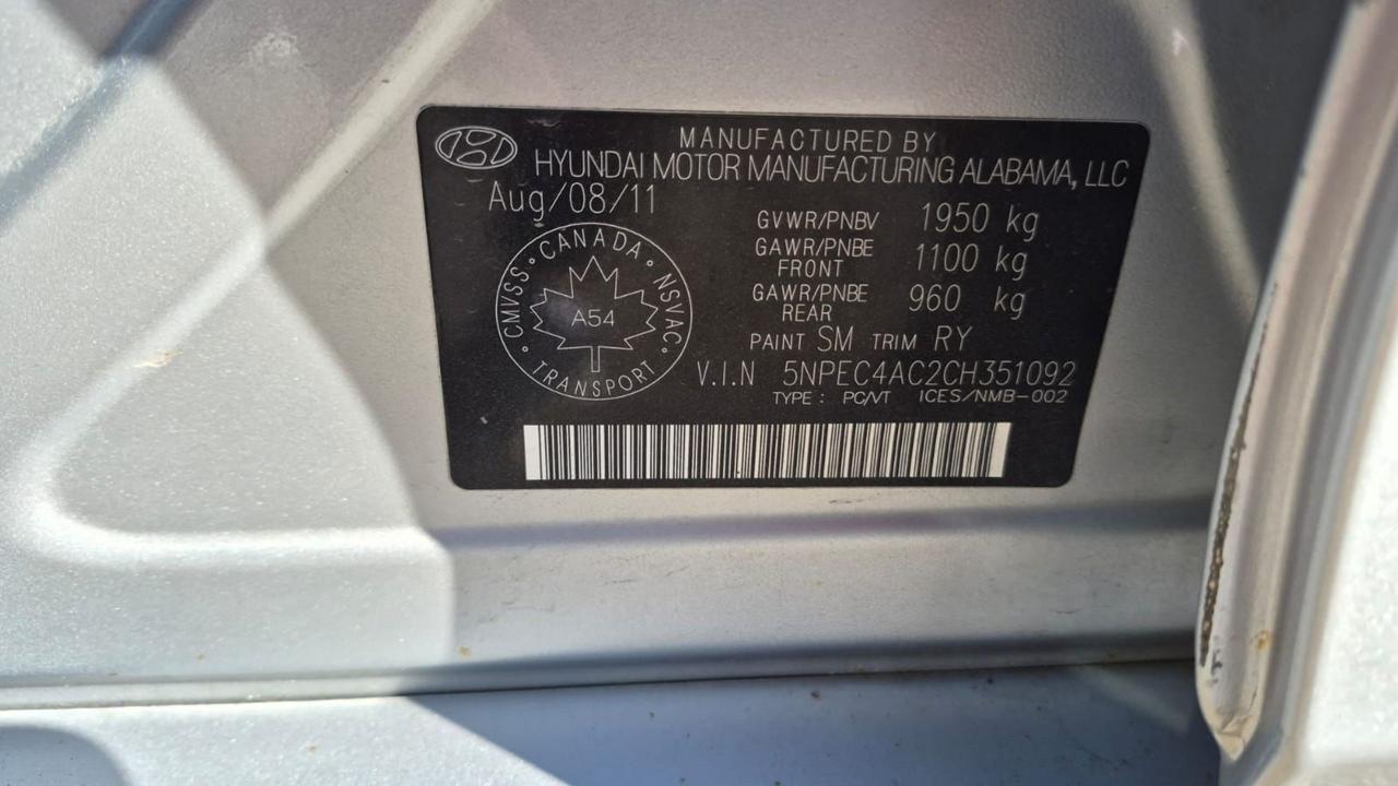 2012 Hyundai Sonata LIMITED, 4 CYL, LOADED, WELL MAINTAINED, CERTIFIED Photo