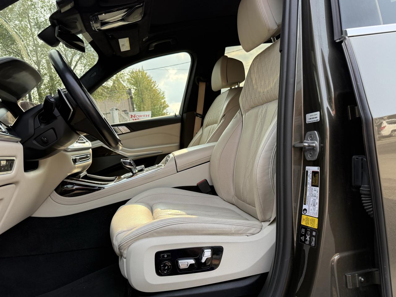 2021 BMW X7 xDrive40i Photo