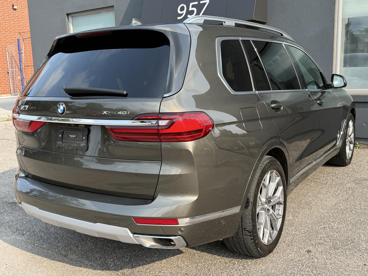 2021 BMW X7 xDrive40i Photo