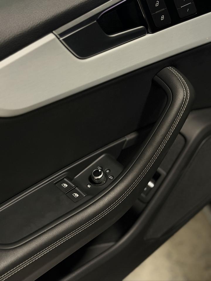 2023 Audi A5 PROGRESSIV | S-LINE | BLACK OPTICS 2.0 PKG Photo