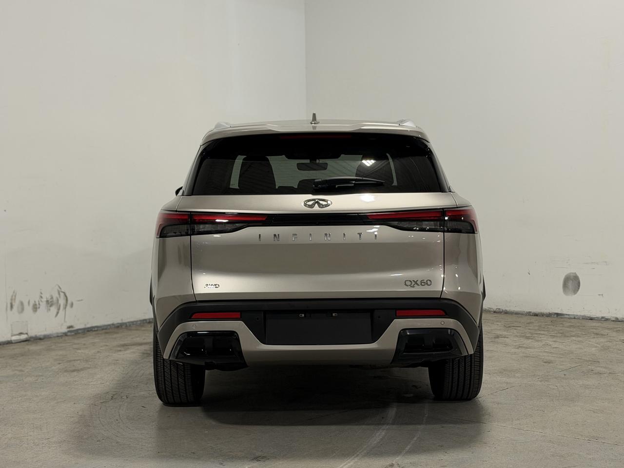 2024 Infiniti QX60 LUXE | 360 CAMERA | 7 SEATER! Photo4