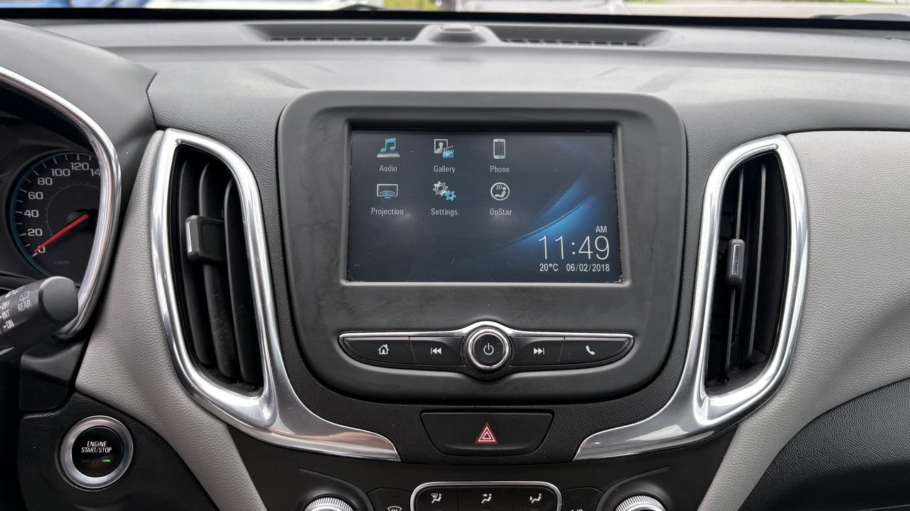 2018 Chevrolet Equinox LT Photo