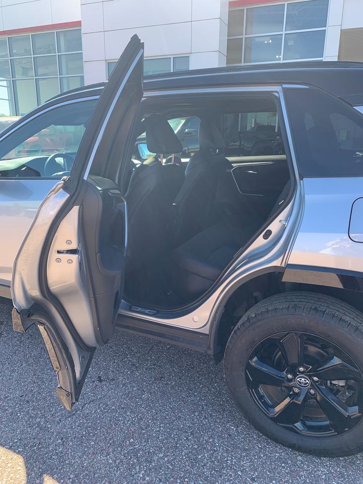 2020 Toyota RAV4 Hybrid XSE Photo