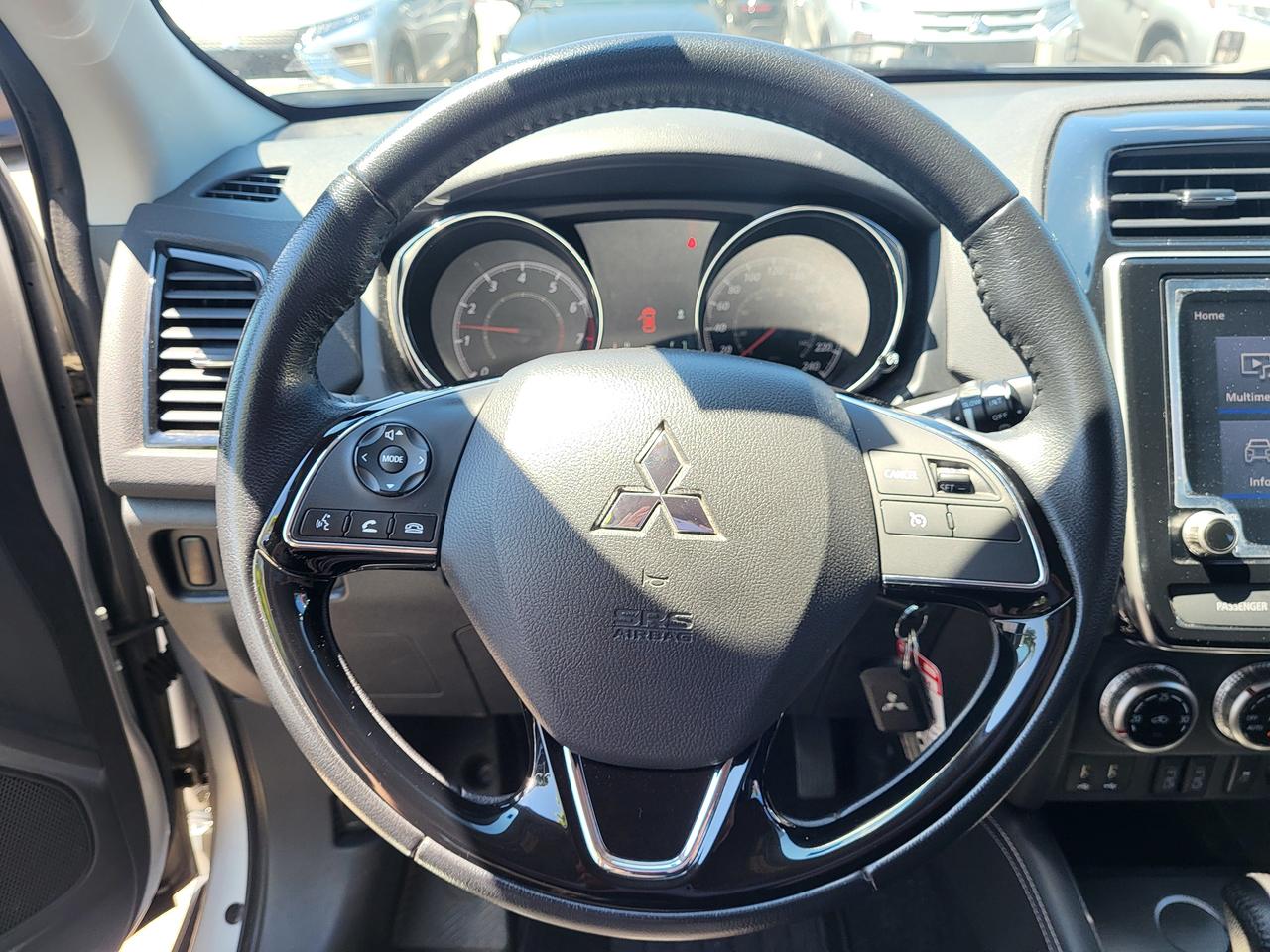 2020 Mitsubishi RVR ES FWD Photo