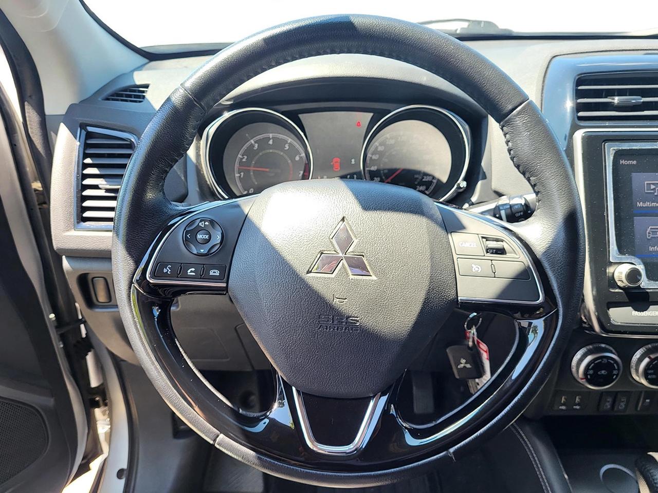 2020 Mitsubishi RVR ES FWD Photo