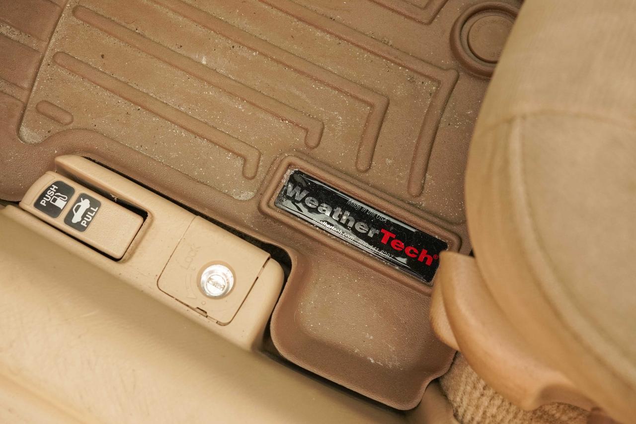 2004 Honda Civic LX Photo