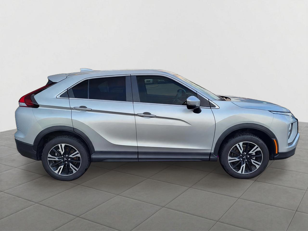 2026 Mitsubishi Eclipse Cross ES S-AWC Photo