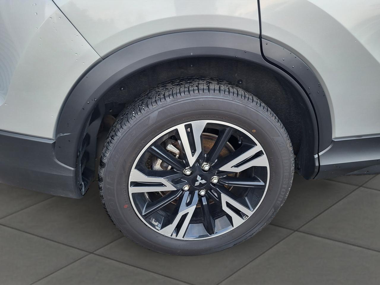 2026 Mitsubishi Eclipse Cross ES S-AWC Photo