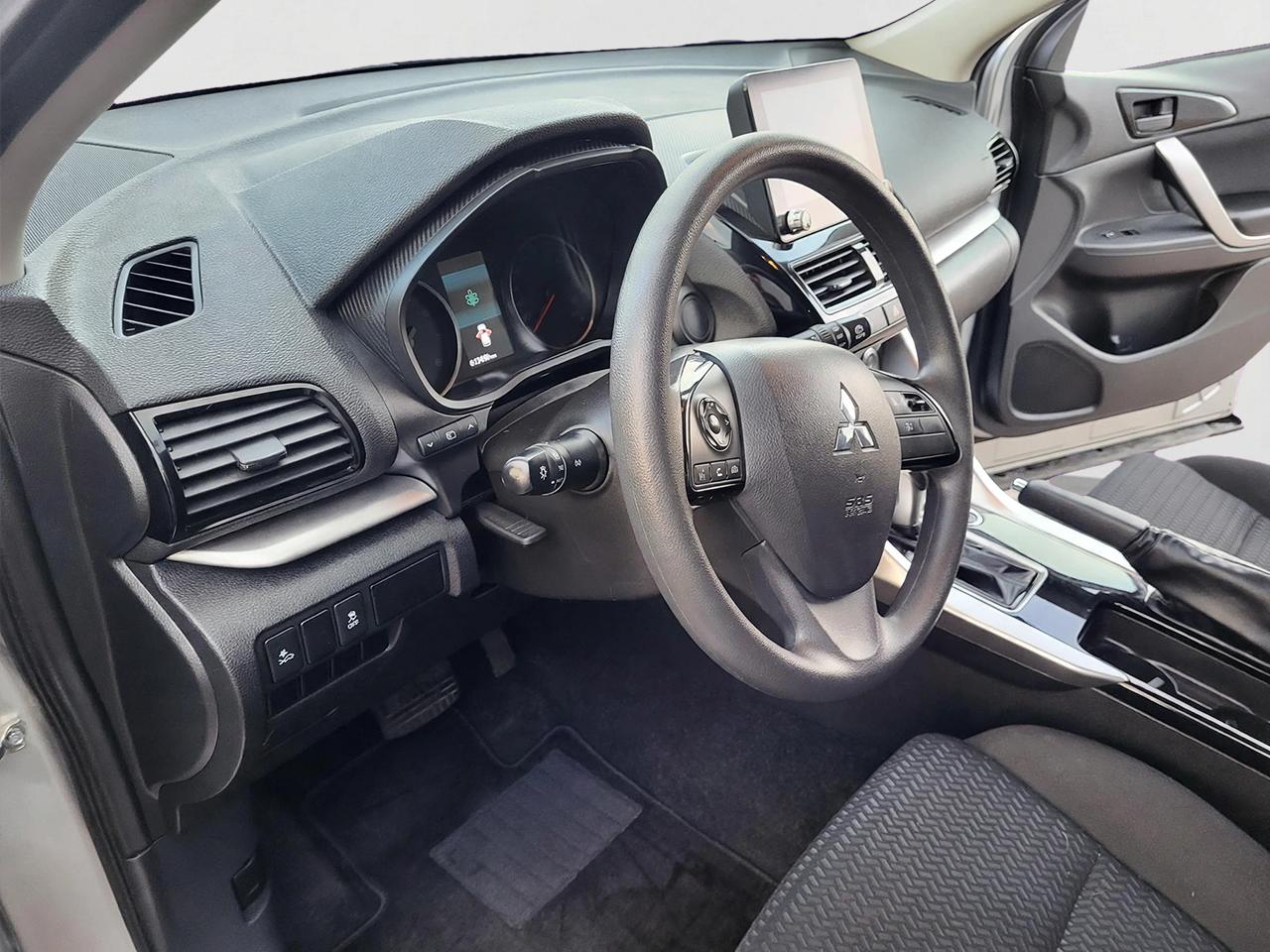 2026 Mitsubishi Eclipse Cross ES S-AWC Photo