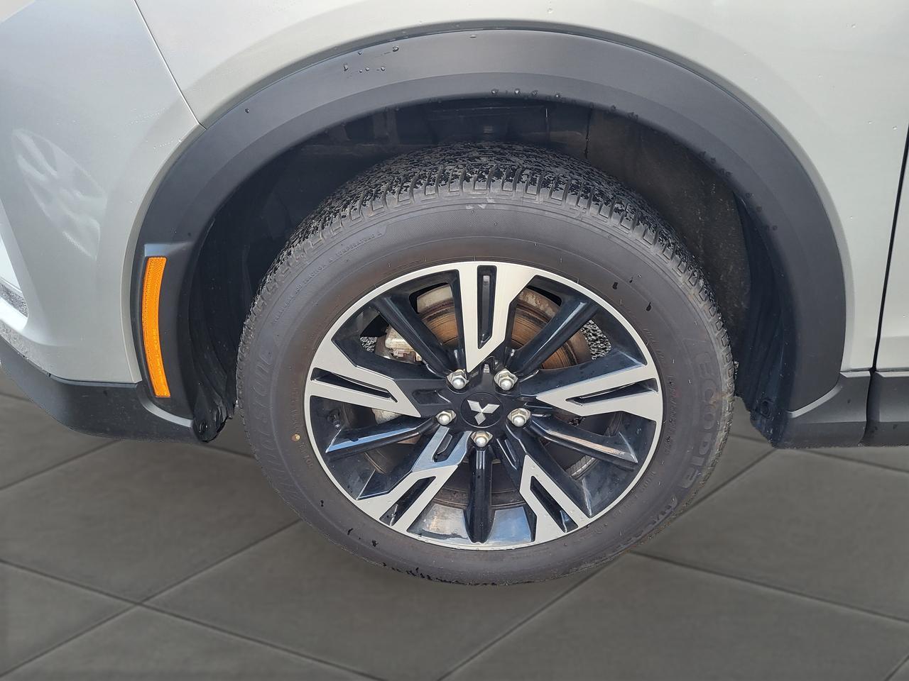 2026 Mitsubishi Eclipse Cross ES S-AWC Photo