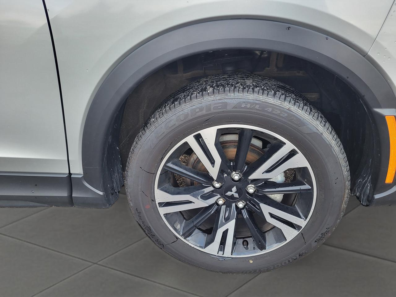 2026 Mitsubishi Eclipse Cross ES S-AWC Photo