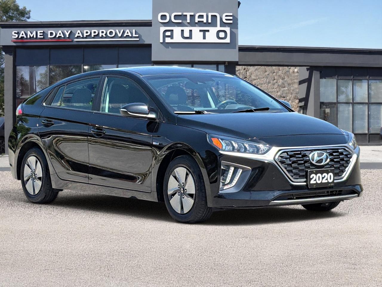 2020 Hyundai IONIQ SEL Photo