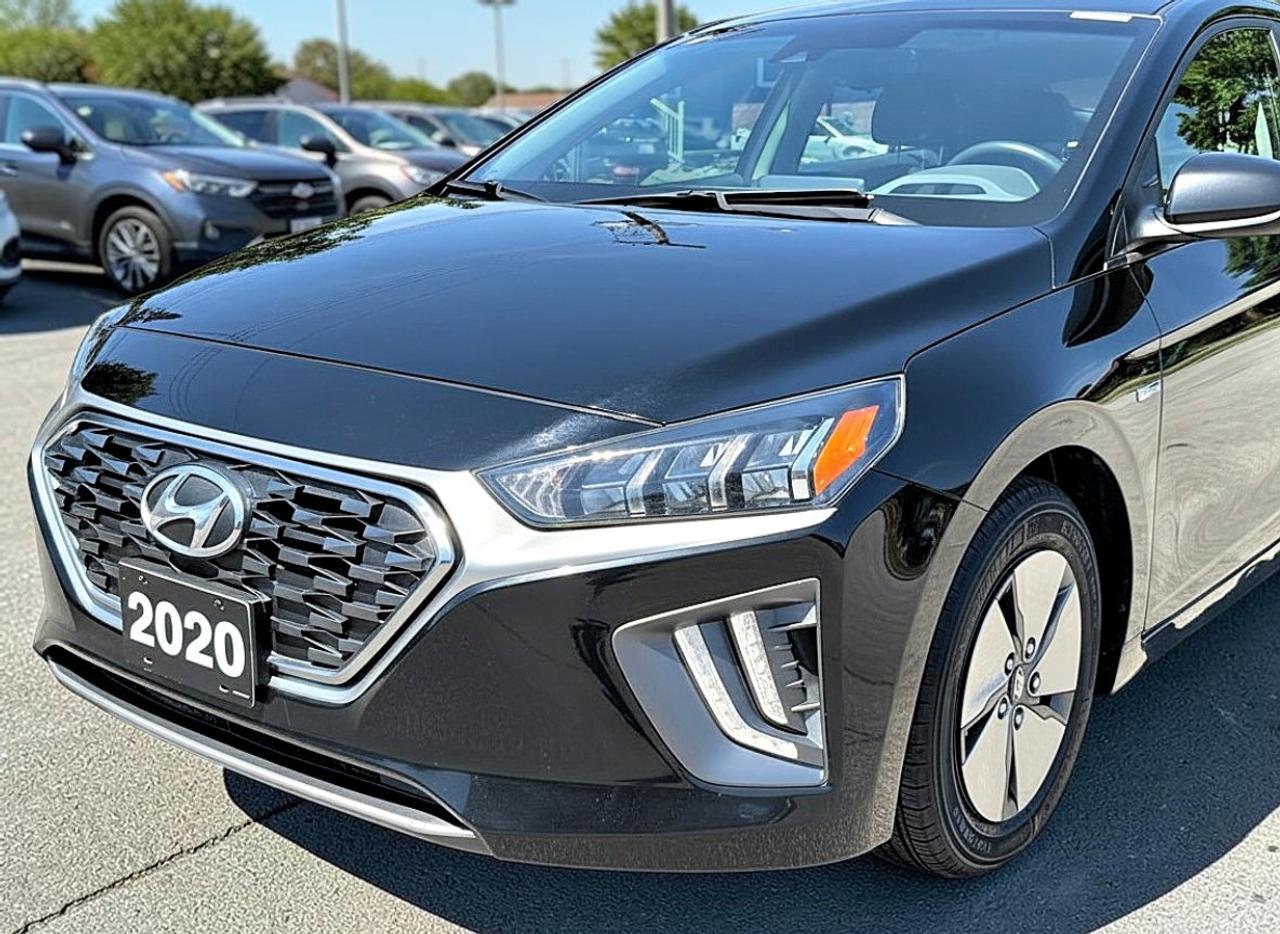 2020 Hyundai IONIQ SEL Photo
