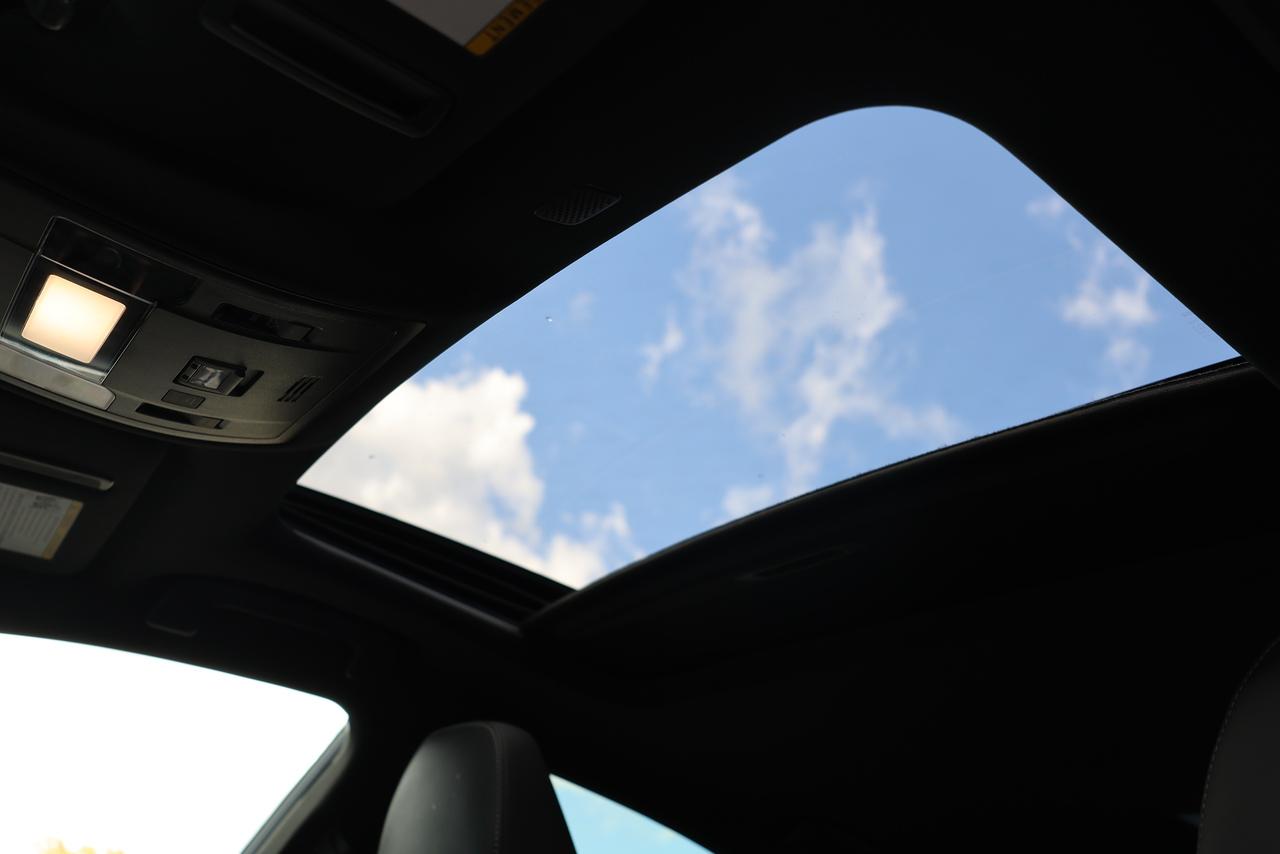 2023 Lexus IS IS 300 F-Sport AWD|NOACCIDENTS|BSM|LANEKEEP|SUNROO Photo