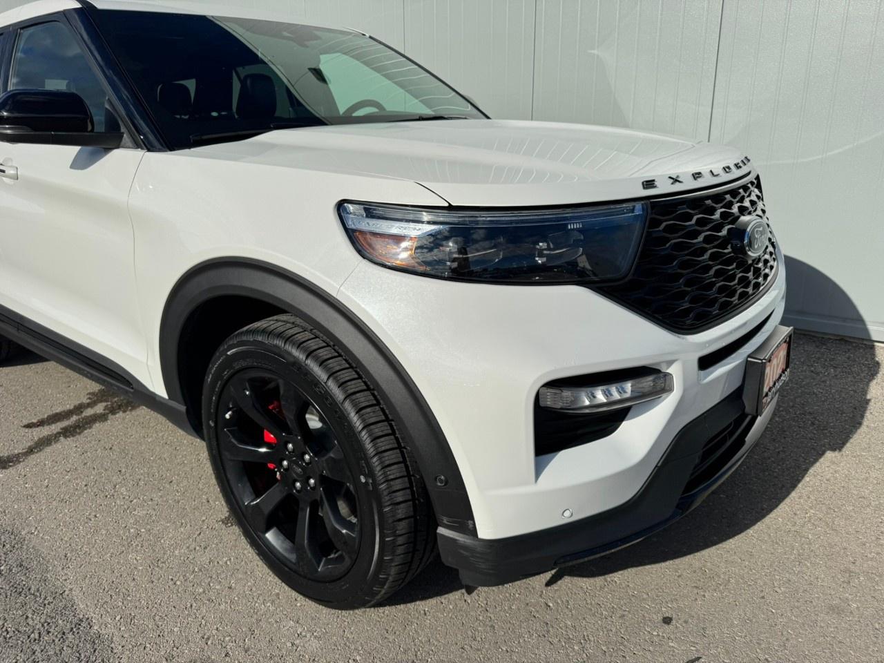 2021 Ford Explorer ST 4WD Photo