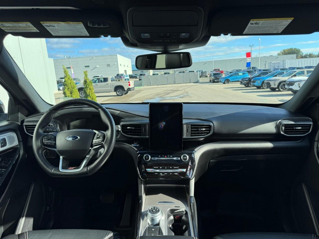 2021 Ford Explorer ST 4WD Photo