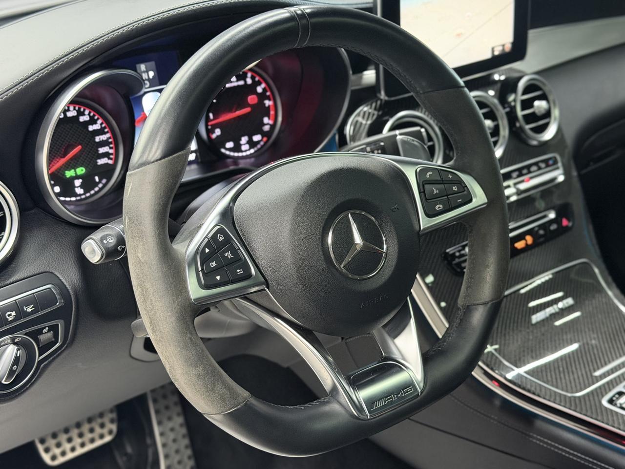 2019 Mercedes-Benz GLC-Class GLC63S AMG|CARBON INT.|BSM|ACC|LKA|BURMESTER| Photo