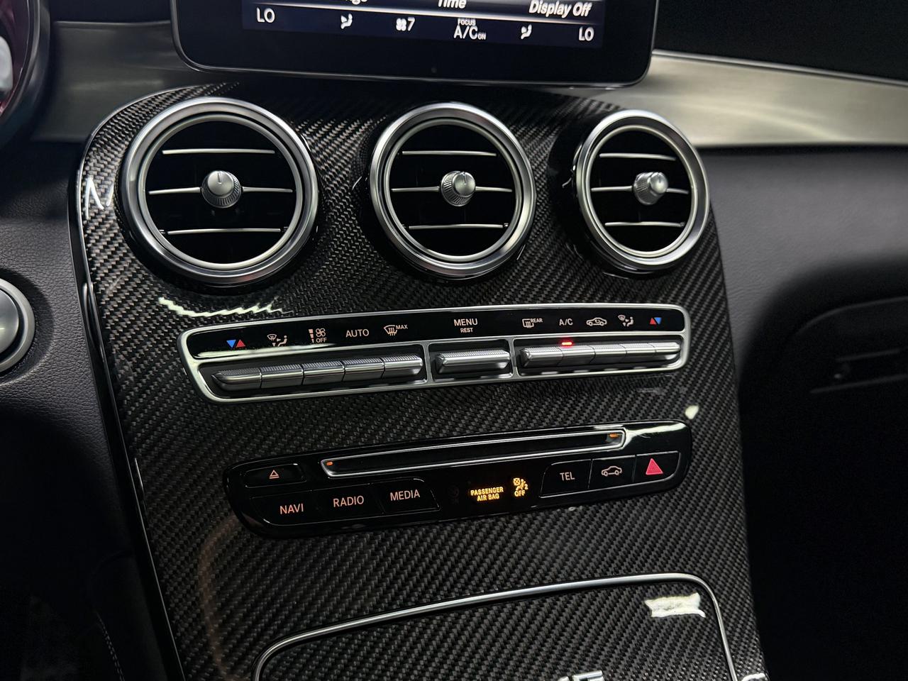 2019 Mercedes-Benz GLC-Class GLC63S AMG|CARBON INT.|BSM|ACC|LKA|BURMESTER| Photo