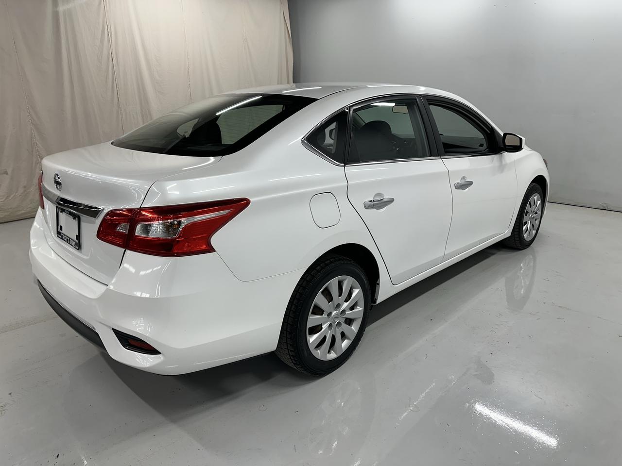 2019 Nissan Sentra SV Photo26