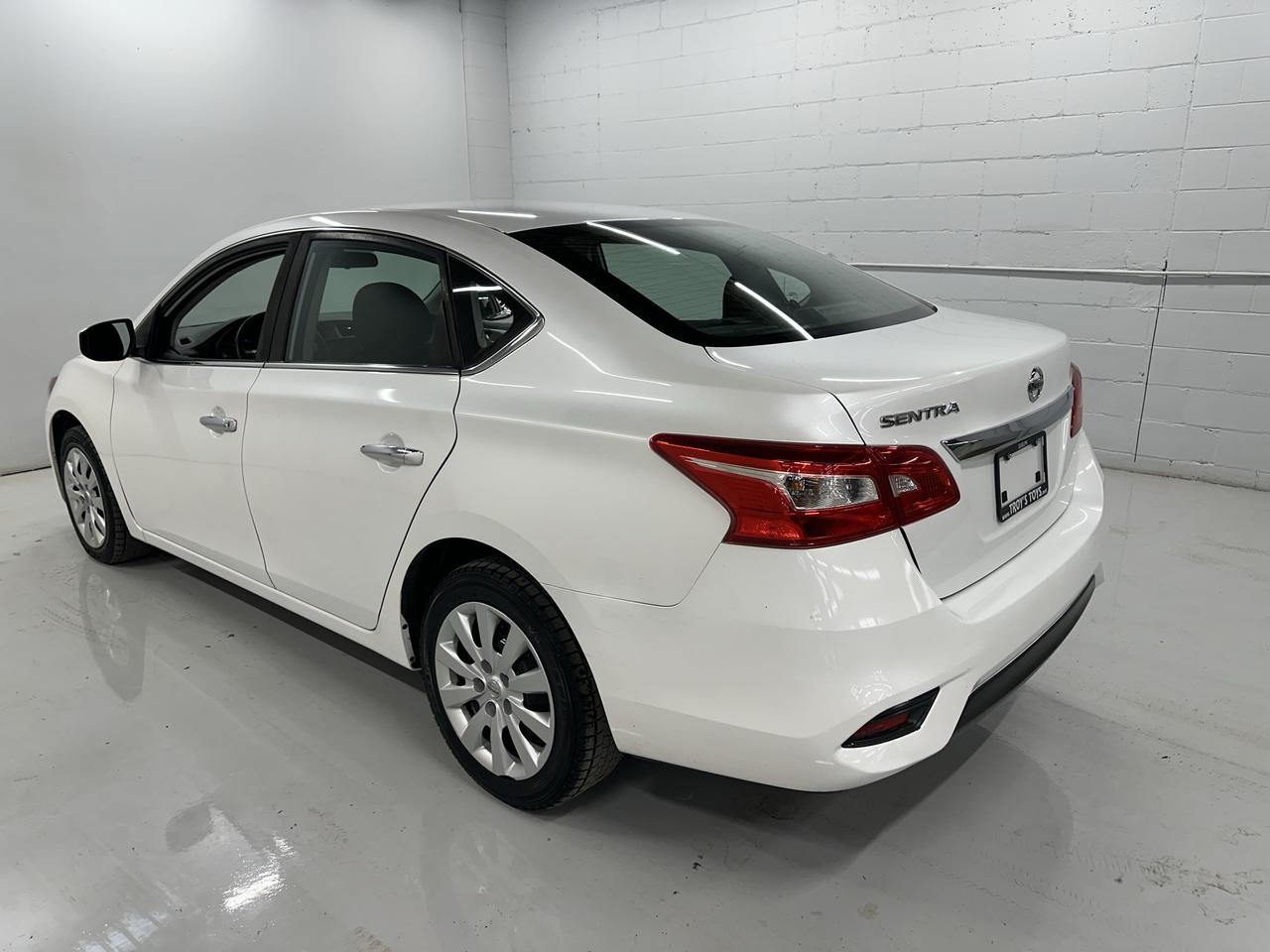 2019 Nissan Sentra SV Photo23