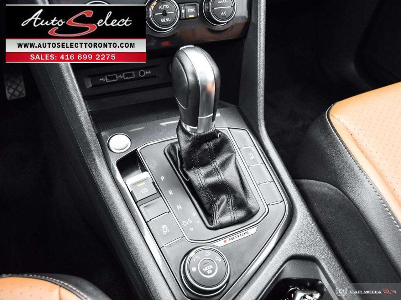 2018 Volkswagen Tiguan Comfortline 4Motion - AWD - Apple Carplay - Clean Carfax Photo
