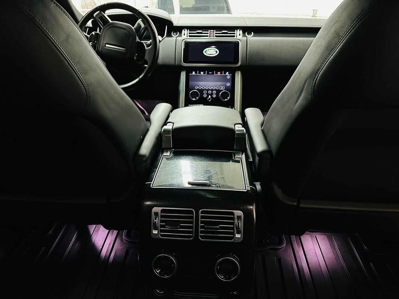 2018 Land Rover Range Rover  Photo