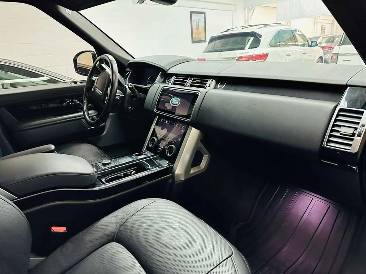 2018 Land Rover Range Rover  Photo