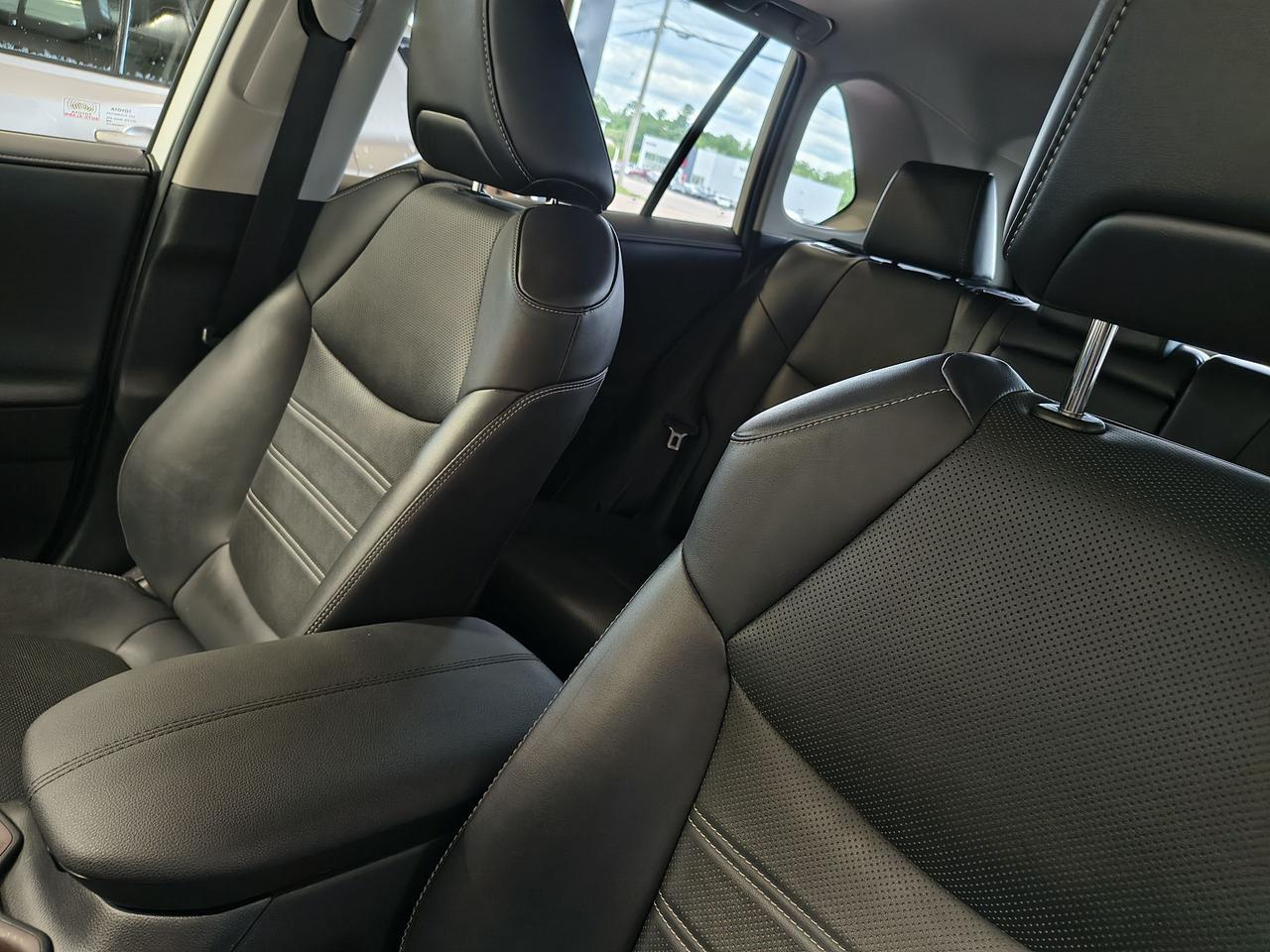 2022 Toyota RAV4 Hybrid Limited Photo