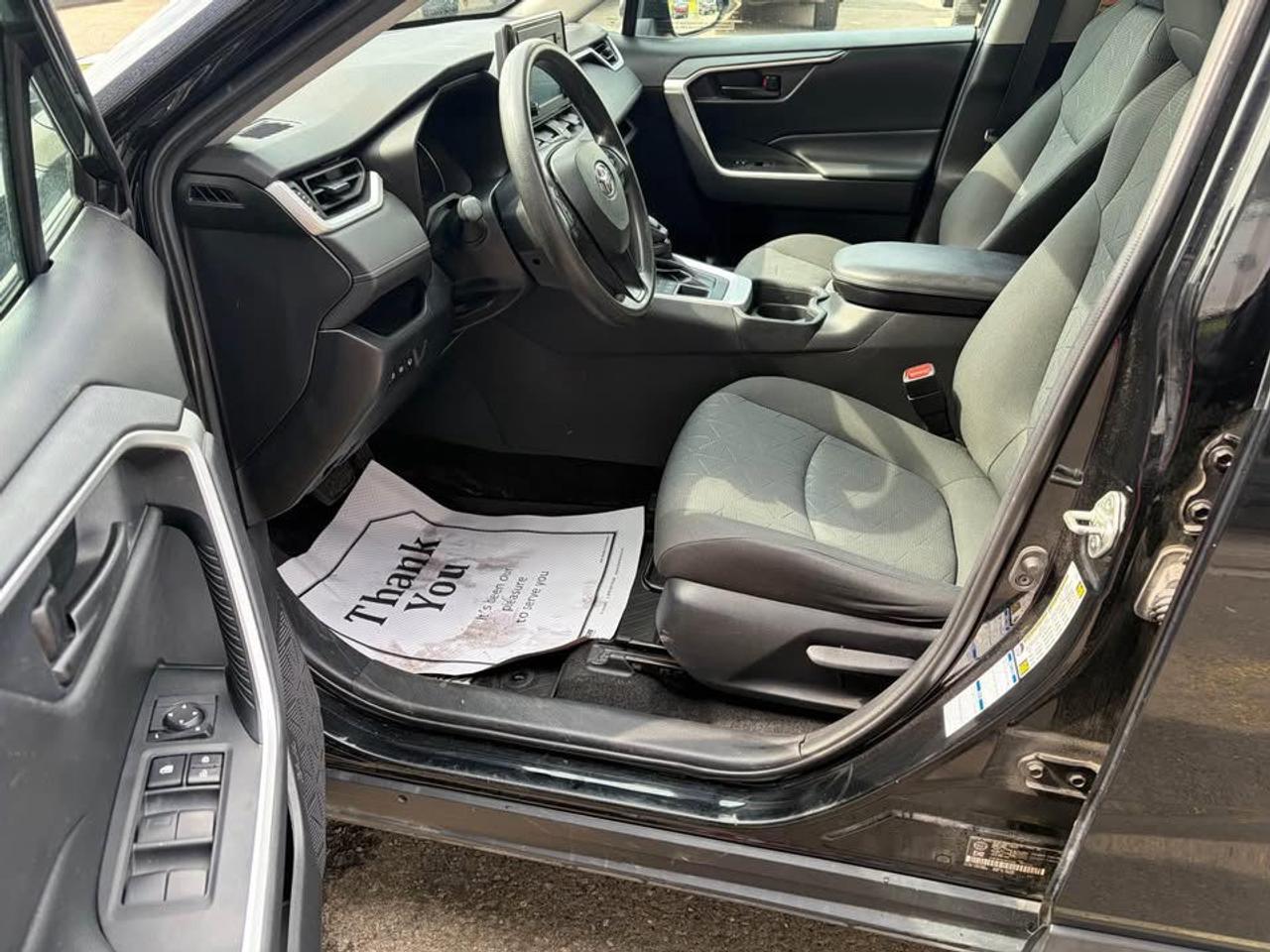 2020 Toyota RAV4 LE - Photo #9